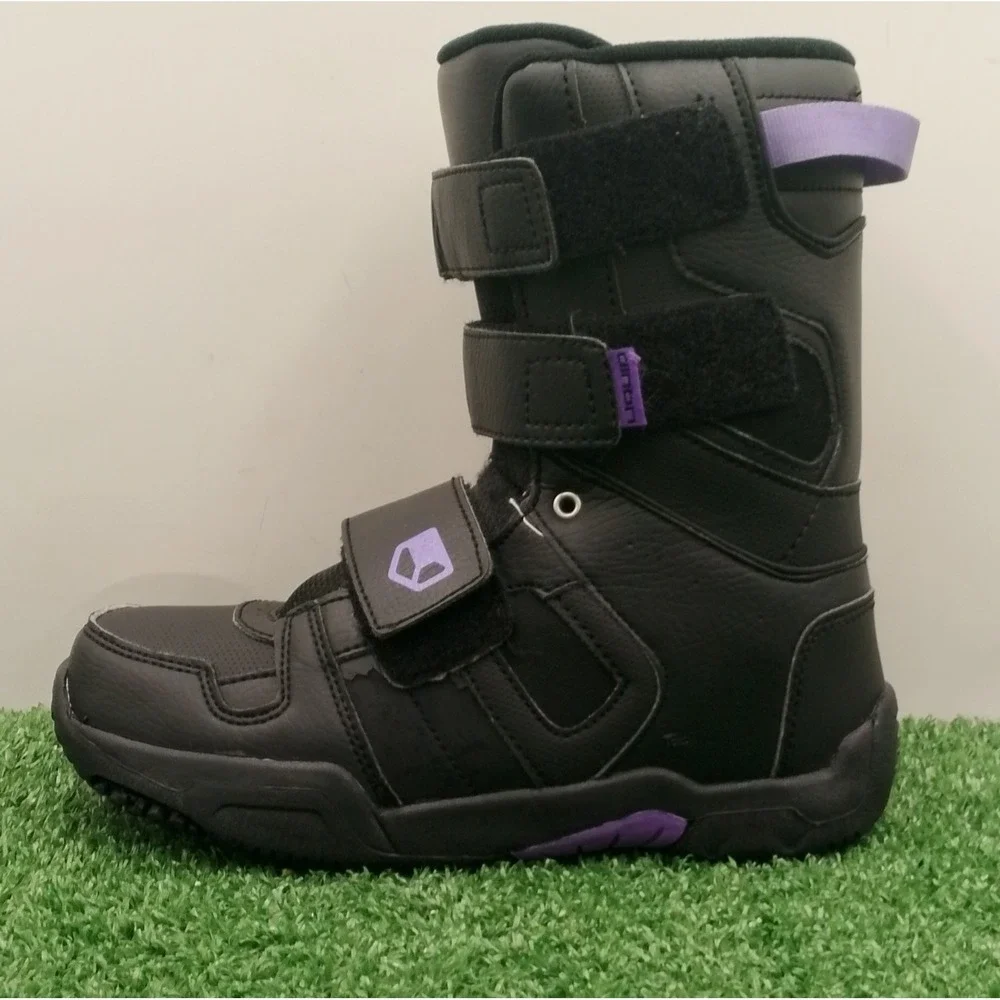 LIQUID Mini Cirrus Snowboard Boots Youth Size 6 Black Purple Snow Shoes Straps
